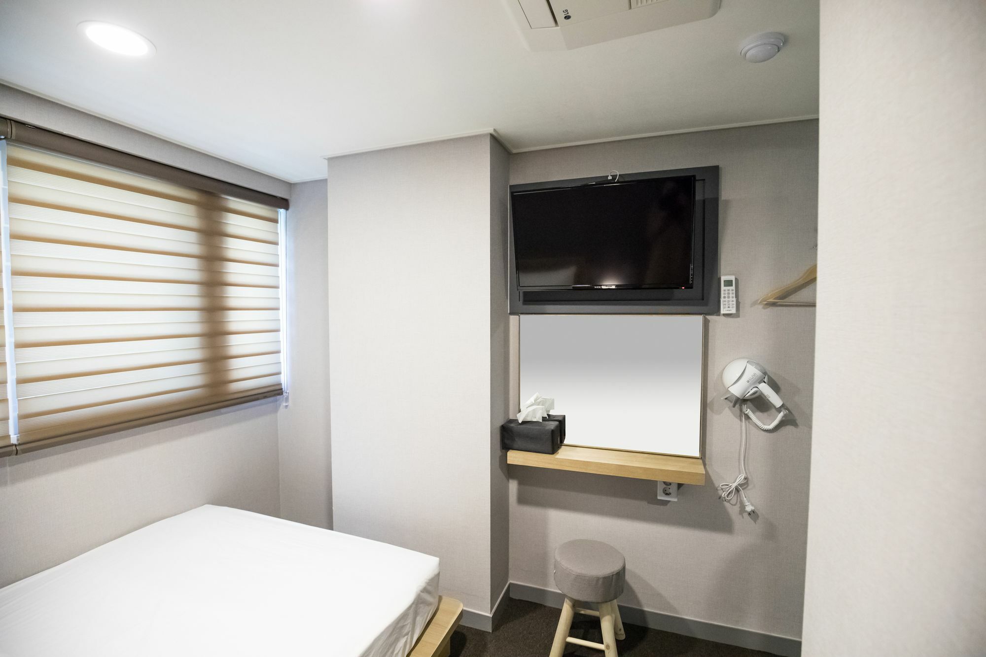 Blue Mountain Myeong-Dong Hotel Seul Exterior foto